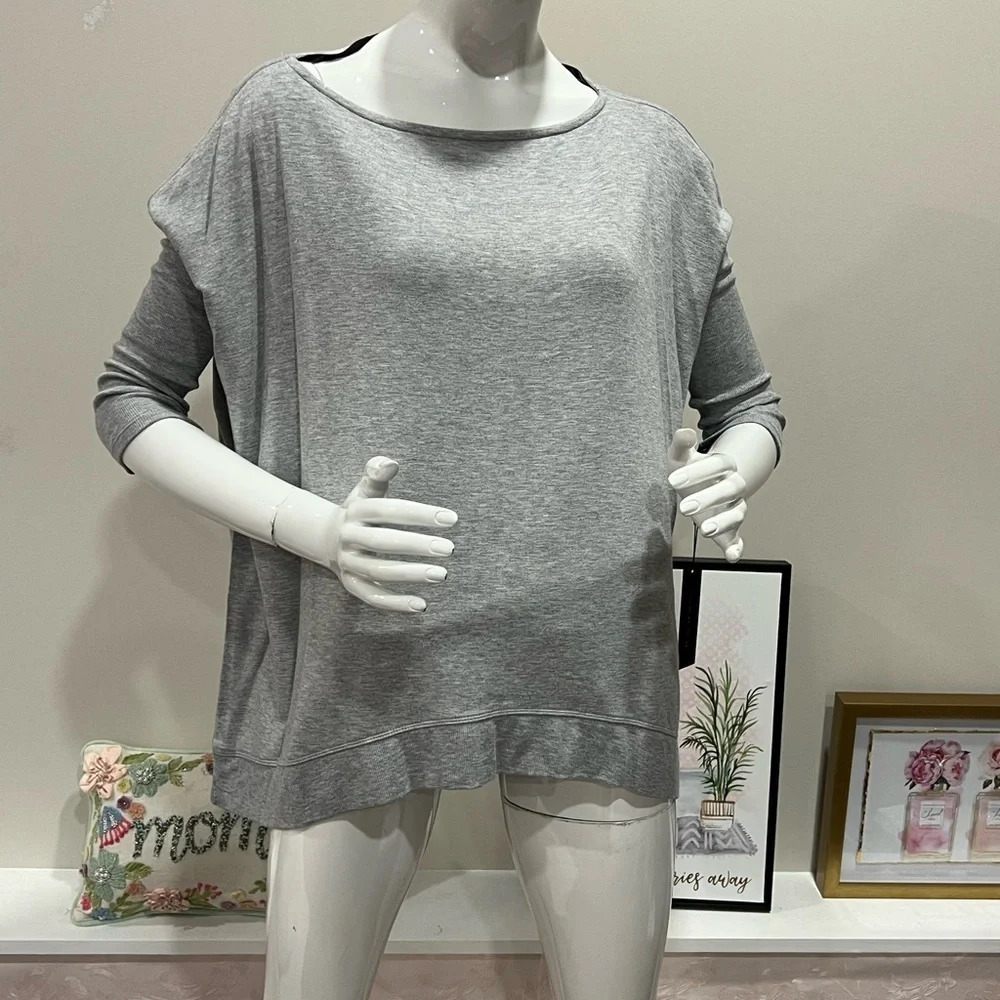 Cropped Donna Karan top